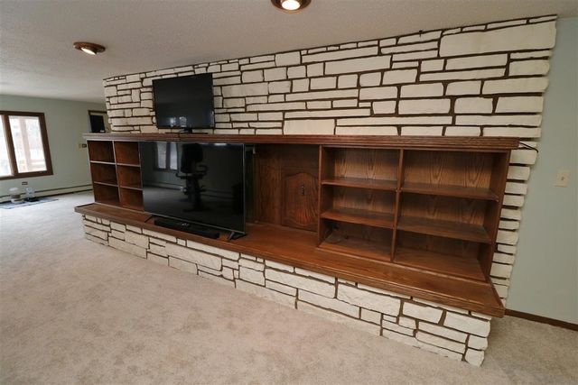 2017 Ida Mae Court, Minot, ND 58703