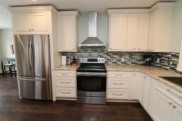 2017 Ida Mae Court, Minot, ND 58703