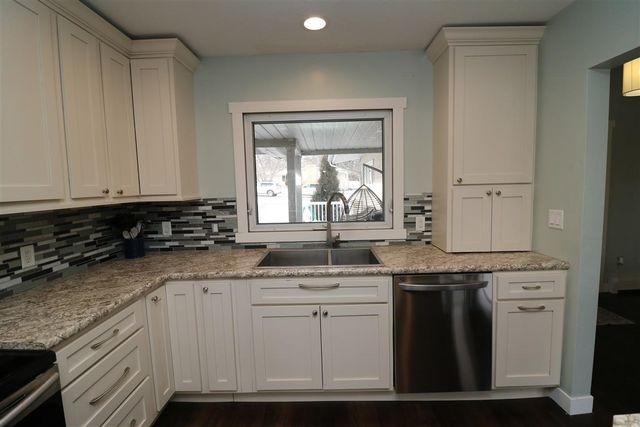 2017 Ida Mae Court, Minot, ND 58703