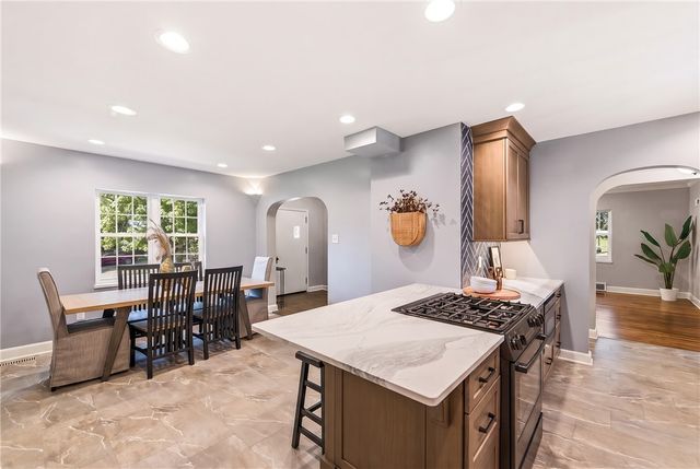 4010 Ridgeway Road, Kettering, OH 45429