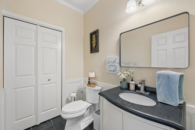 2108 Waterbury Drive, Joliet, IL 60431