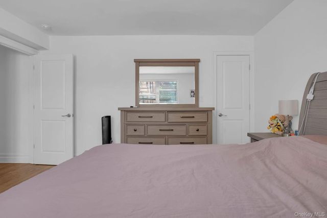 13240 Sanford Avenue 3R, Flushing, NY 11355