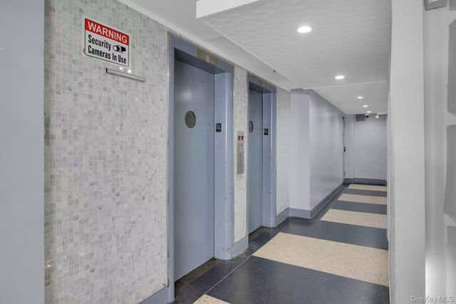 13240 Sanford Avenue 3R, Flushing, NY 11355