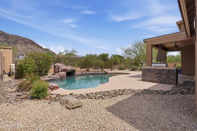 8342 W BUCKHORN Trail, Peoria, AZ 85383