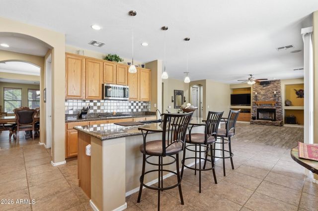 8342 W BUCKHORN Trail, Peoria, AZ 85383