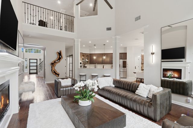 18718 Crosstimber, San Antonio, TX 78258