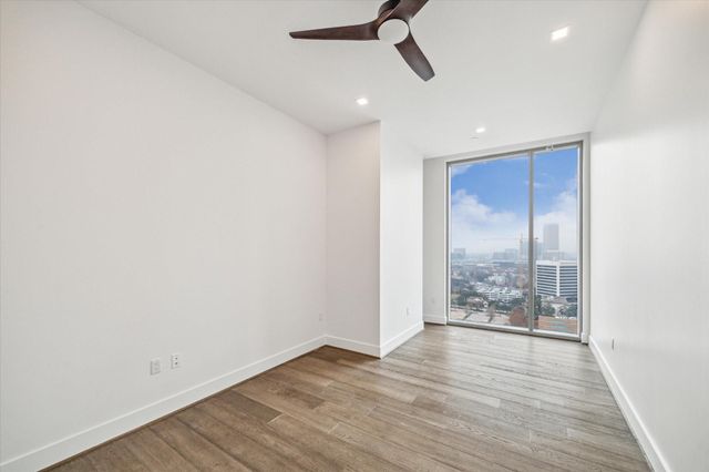 1711 Allen Parkway 1803, Houston, TX 77019