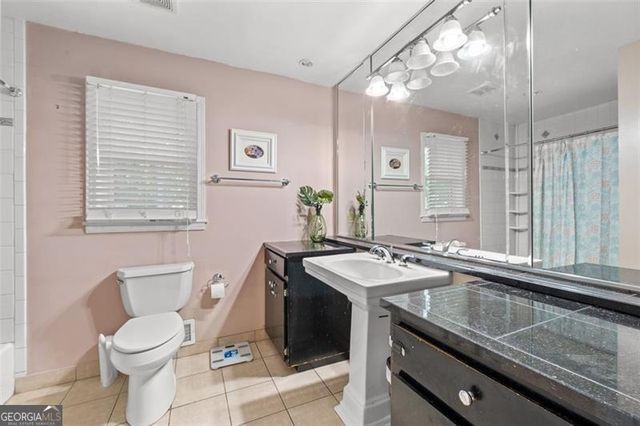 2244 Bolling Brook, Atlanta, GA 30311