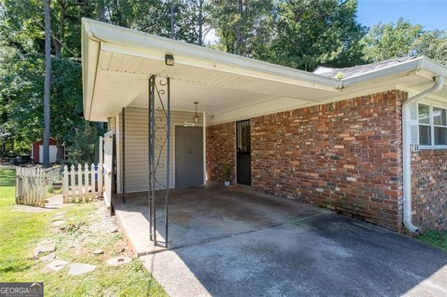 2244 Bolling Brook, Atlanta, GA 30311