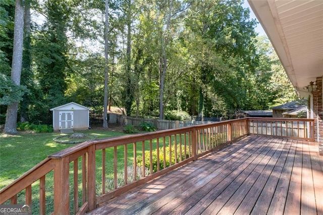 2244 Bolling Brook, Atlanta, GA 30311
