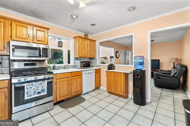 2244 Bolling Brook, Atlanta, GA 30311