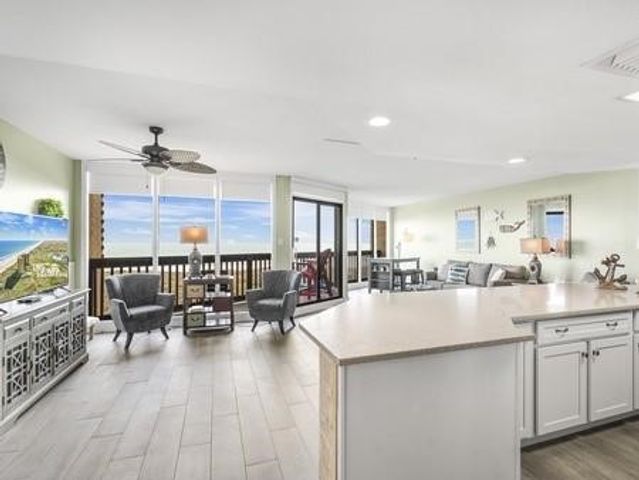 6745 Seacomber Dr 302, Port Aransas, TX 78373