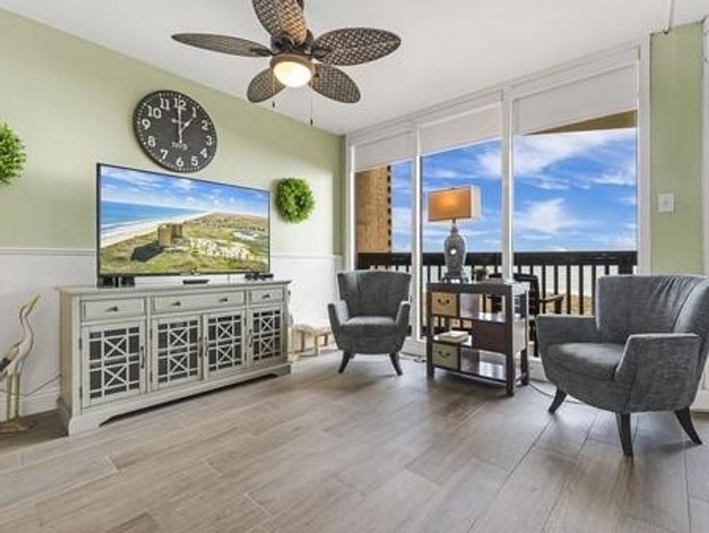 6745 Seacomber Dr 302, Port Aransas, TX 78373 — photo 4