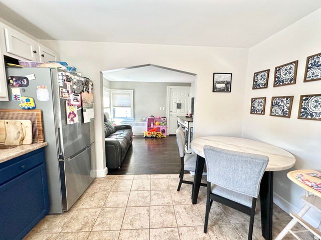 21 Brock Street, Manchester, NH 03102