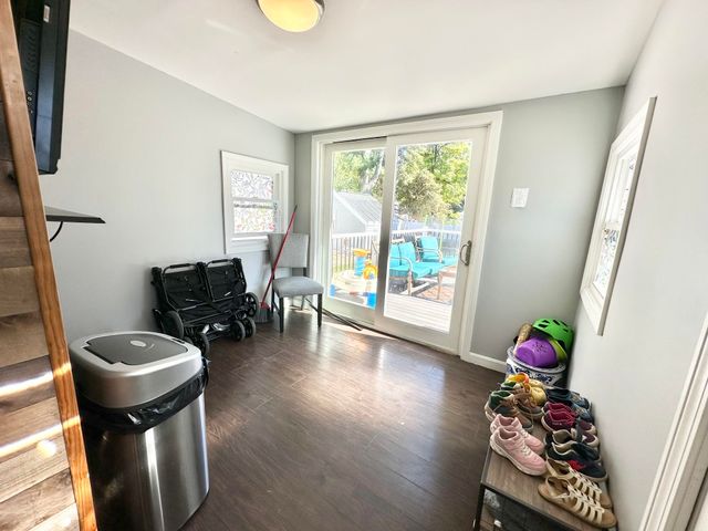 21 Brock Street, Manchester, NH 03102