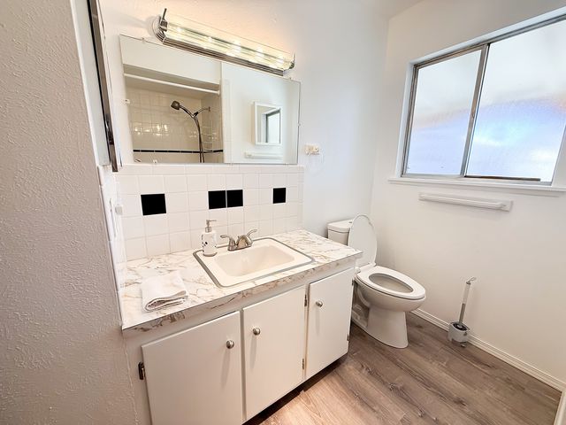 814 Sunset Drive, Espanola, NM 87532