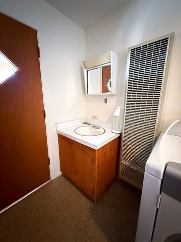 814 Sunset Drive, Espanola, NM 87532