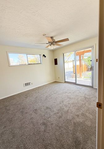 814 Sunset Drive, Espanola, NM 87532