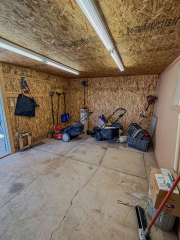 814 Sunset Drive, Espanola, NM 87532