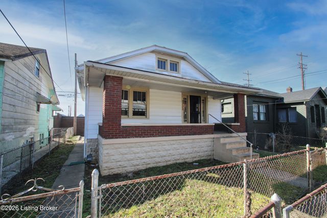 2730 Chase Ct, Louisville, KY 40211