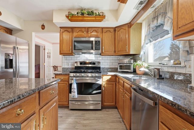 429 GRAND AVE, Langhorne, PA 19047