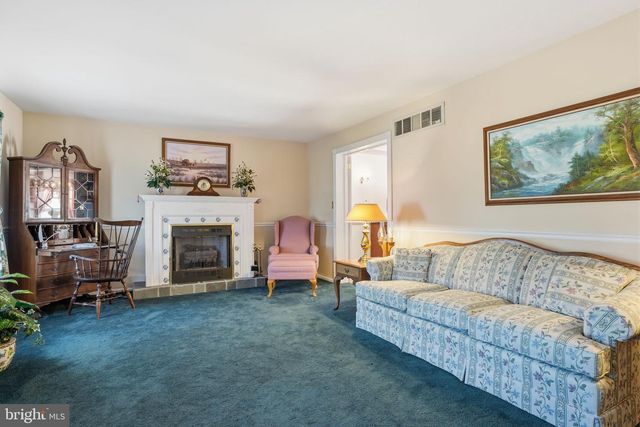 429 GRAND AVE, Langhorne, PA 19047