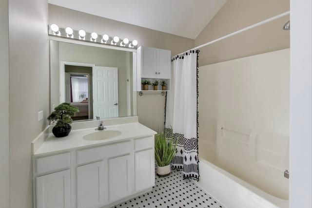 13204 Cinnamon Circle, Plainfield, IL 60585