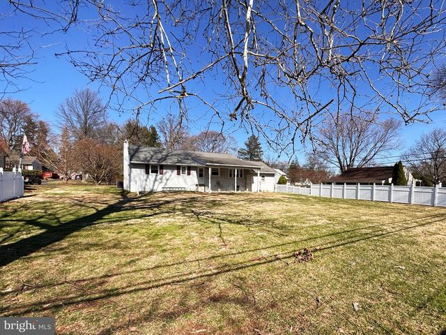 1228 CLYDE RD, Warminster, PA 18974