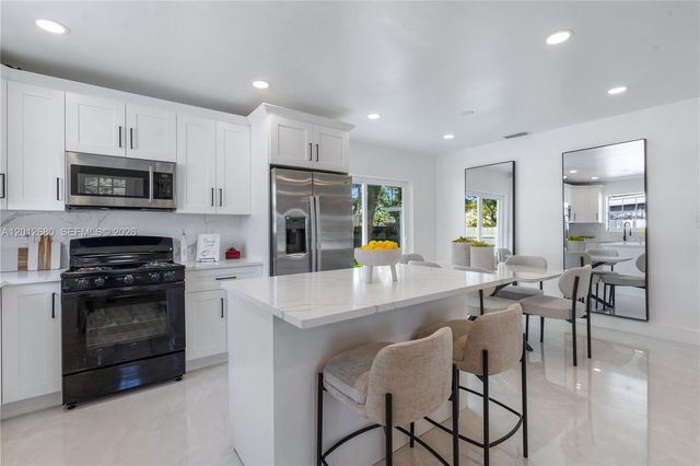 1360 SW 6th Ter 0, Deerfield Beach, FL 33441