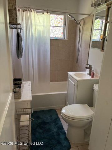 1657 Pringle Circle, Biloxi, MS 39531