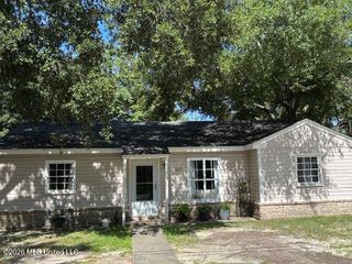 1657 Pringle Circle, Biloxi, MS 39531