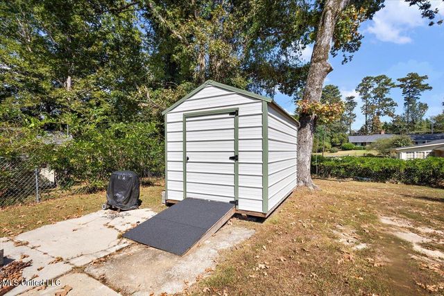 5439 33rd Place, Meridian, MS 39305