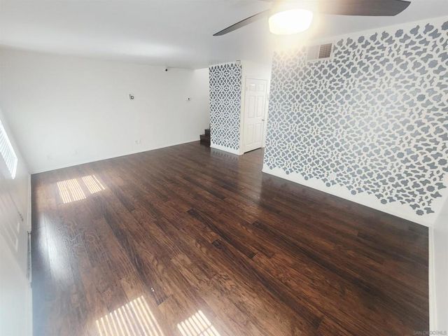 1330 Wendell Cutting Ct, El Cajon, CA 92021