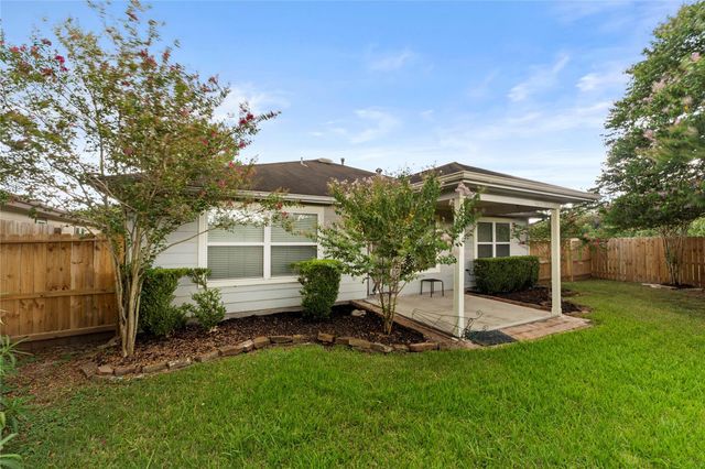 9515 Summer Laurel Lane, Houston, TX 77088