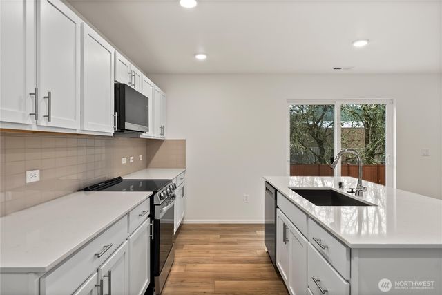 685 Salzer Creek Drive, Centralia, WA 98531