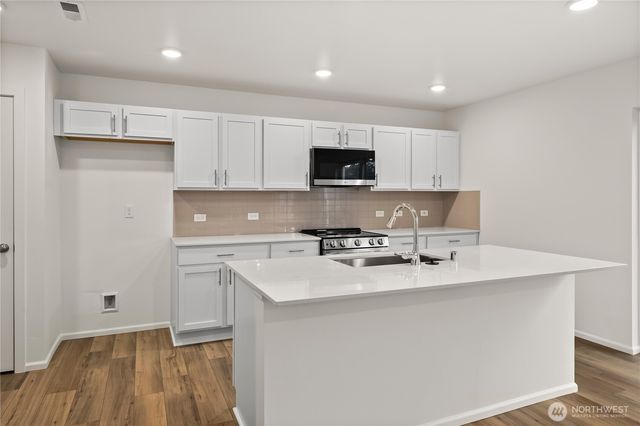 685 Salzer Creek Drive, Centralia, WA 98531