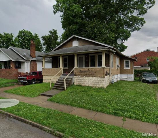 722 N 79th Street, East St Louis, IL 62203
