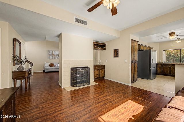 929 E MANOR Drive, Chandler, AZ 85225