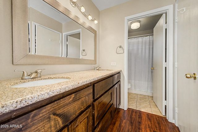 929 E MANOR Drive, Chandler, AZ 85225