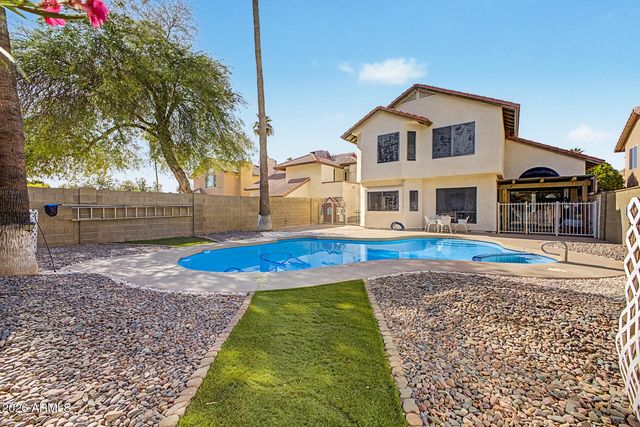 929 E MANOR Drive, Chandler, AZ 85225