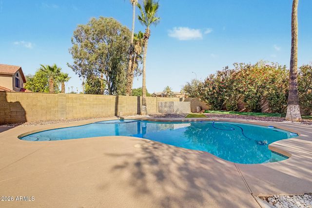 929 E MANOR Drive, Chandler, AZ 85225