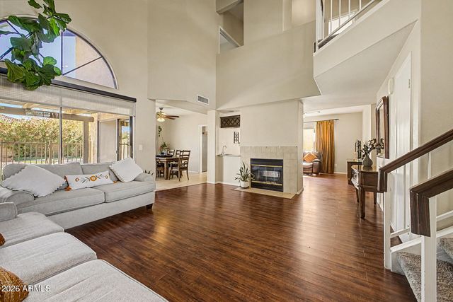 929 E MANOR Drive, Chandler, AZ 85225
