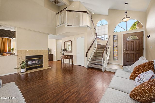 929 E MANOR Drive, Chandler, AZ 85225