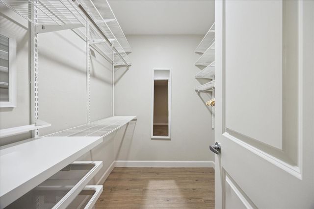 3224 Timmons Lane 143, Houston, TX 77027