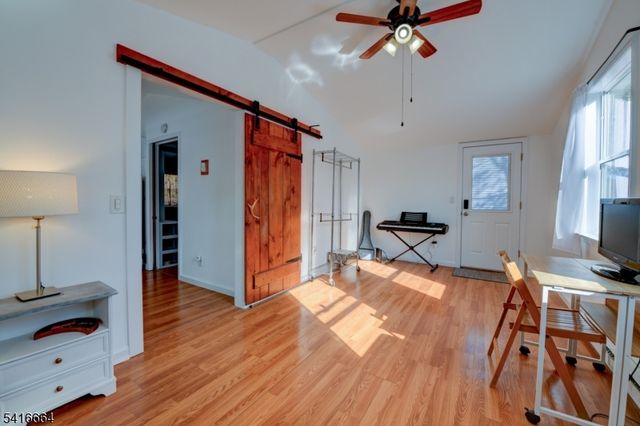 9 Woods Rd, Sandyston Twp., NJ 07826