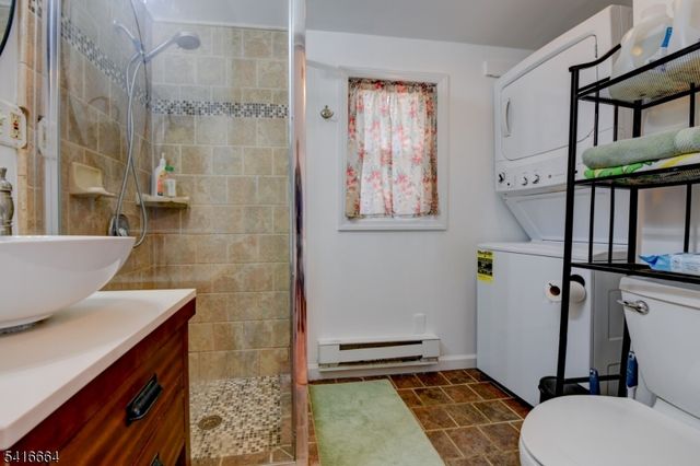 9 Woods Rd, Sandyston Twp., NJ 07826