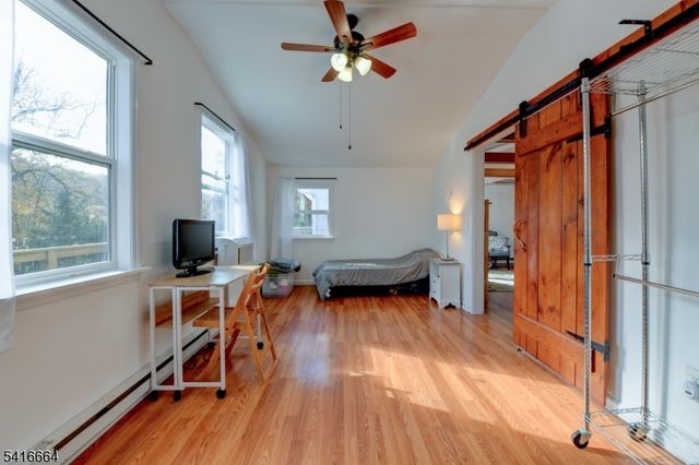 9 Woods Rd, Sandyston Twp., NJ 07826