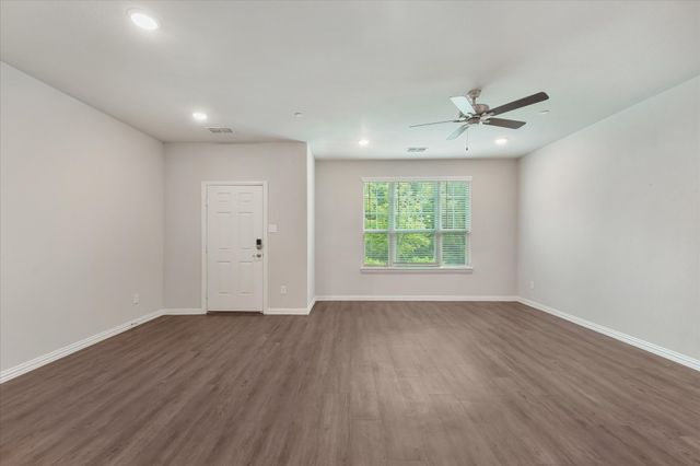 1274 Alamo Drive, Lewisville, TX 75077
