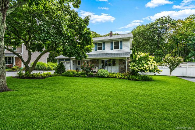 5 Rockhill Road, Rocky Point, NY 11778