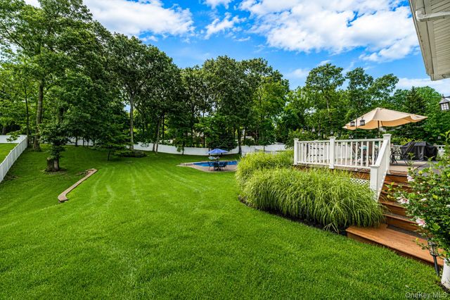 5 Rockhill Road, Rocky Point, NY 11778